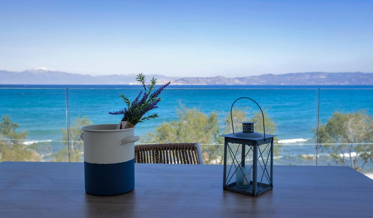 La Mer Bleue Beachfront Boutique Apartments Vrachati Ngoại thất bức ảnh