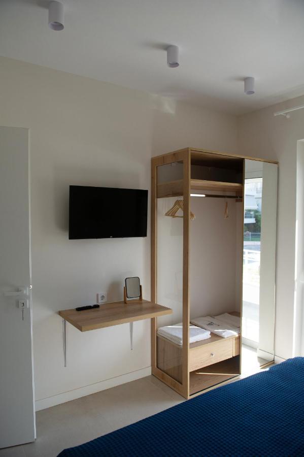 La Mer Bleue Beachfront Boutique Apartments Vrachati Ngoại thất bức ảnh